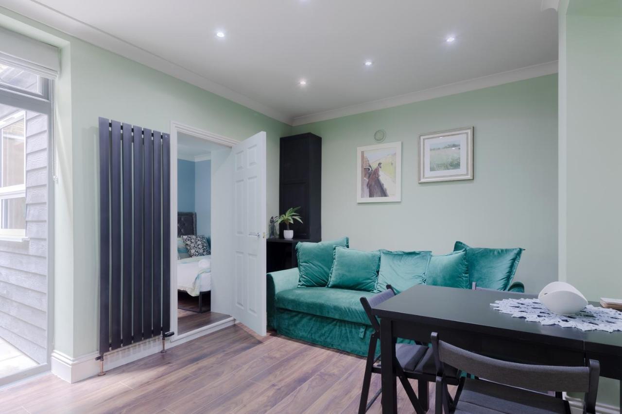 Central Stylish 2-Bed Apartment In London Exterior photo